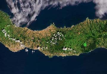 Küste von São Miguel